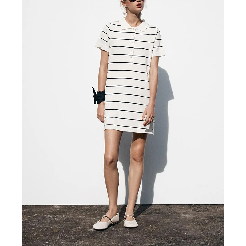 夏の新作 レディース カレッジ風 ボタン飾り ストライプ柄 ニット 半袖 ポロ襟 ミニワンピース カジュアル Aライン ポリエステル