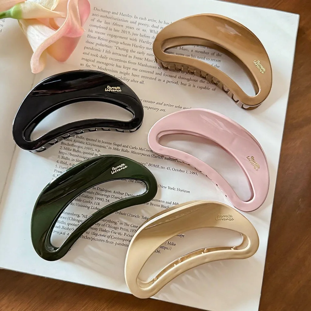 

Simple large cut-out grab clip women's high-end curved shark clip back of the head pan hairpin hair grab new hair accessories