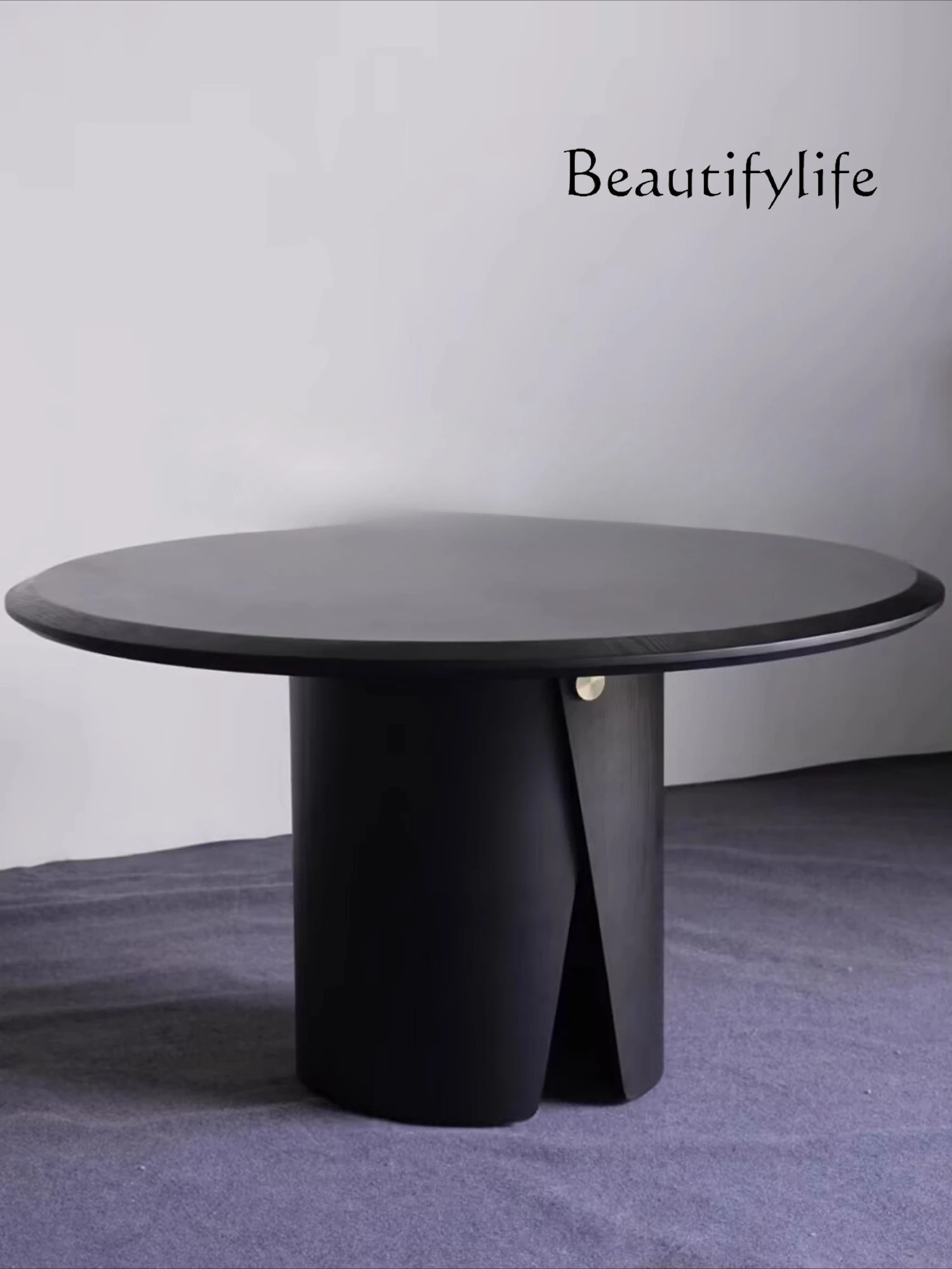 

Medieval solid wood black high-end round dining table Italian minimalist modern dining design table B & B table