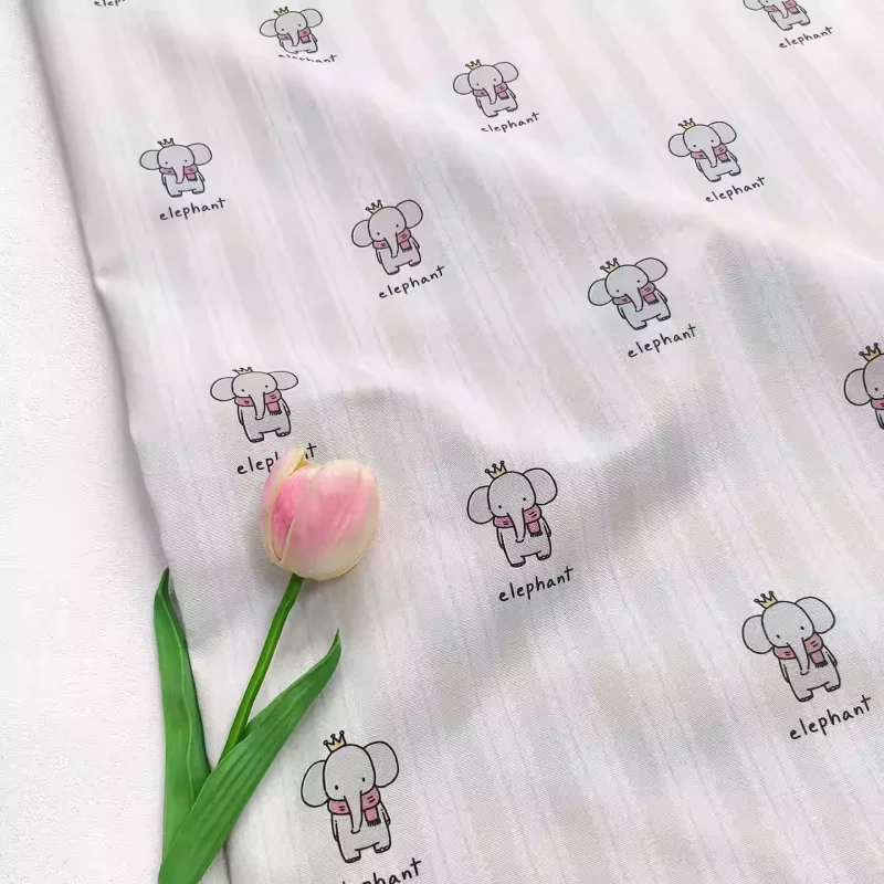 

Striped pure cotton fabric, can be DIY made into bags, jackets, pillows, sofa covers, tablecloths and other fabrics.