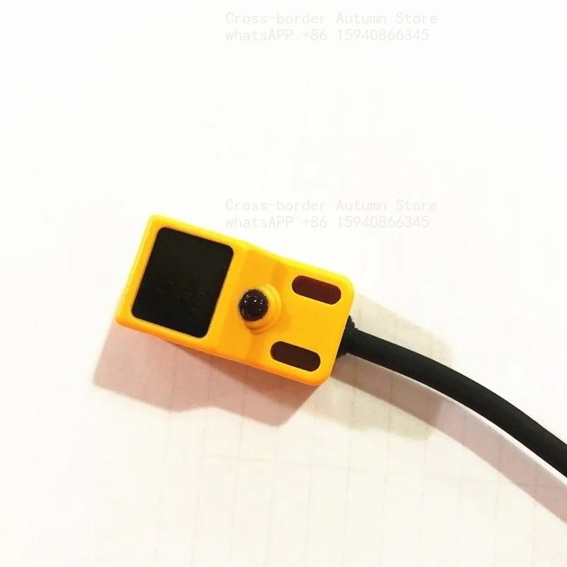 New Square Proximity Switch PF-18N Three Wire NPN Normally Open 24V Quality Assurance