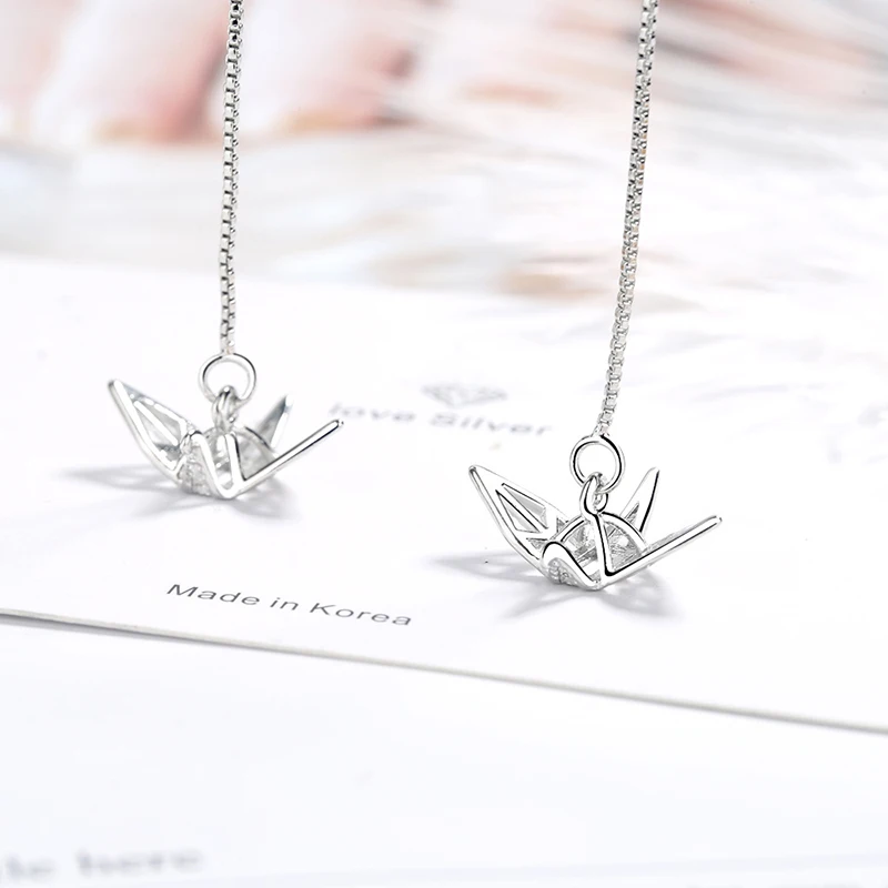Women's Fashion Stereoscopic Crane Drop Earrings Cute Bird Pendant Long Chain Tassel Piercing Earring Line Accessories Jewelry