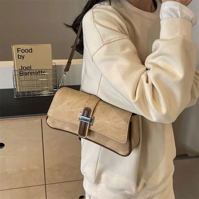 

2024 new high-end texture niche original crossbody bag, light luxury single shoulder armpit bag