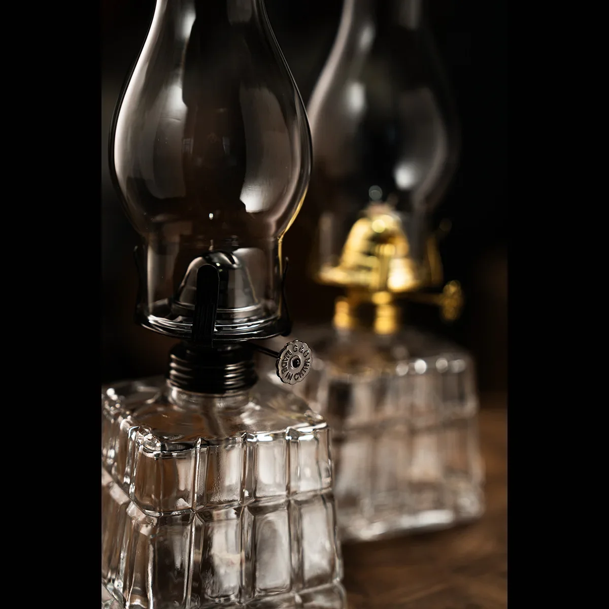 Big capacity Glass Oil Lamp For Indoor Outdoor Use With Wicks Vintage Colored  Scented Lamp Oil Home Accessories Decor