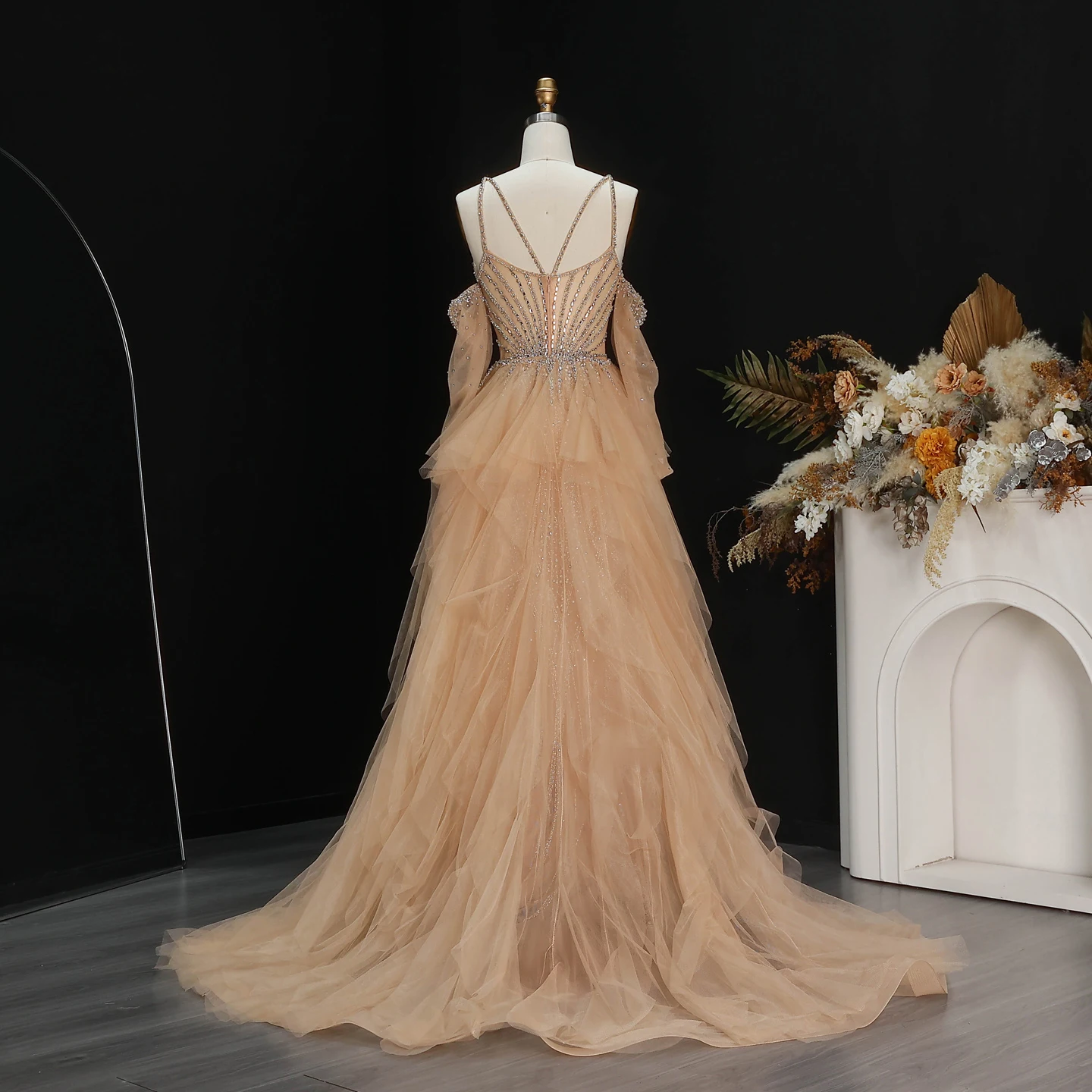Sharon Said Dubai Grünes Abendkleid mit Spaghettiträgern, Perlen und Rüschenärmeln, formelles Ballkleid für Damen, SS123, maßgeschneidert – Detail 16