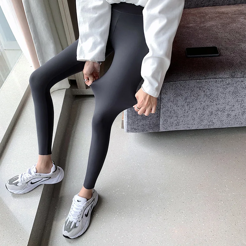 Leggings sportivi a vita alta per le donne moda coreana Streetwear Capris collant a compressione senza cuciture pantaloni da Yoga Fitness da palestra femminile