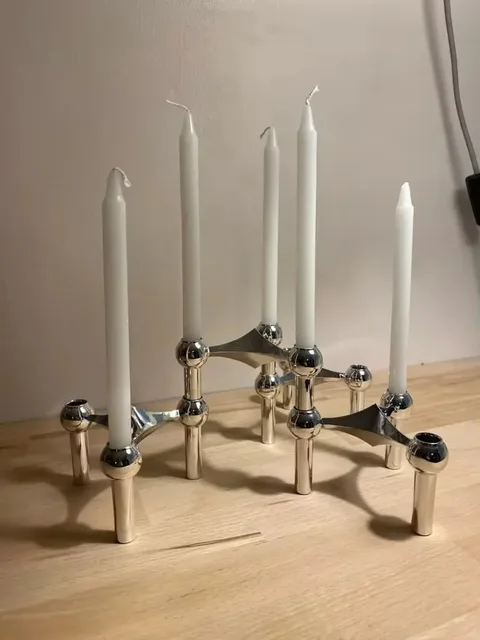Metalowa struktura molekularna Świecznik Nordic Silver Świecznik Centralny Dekoracja salonu Prezent Home Decore Candelabra