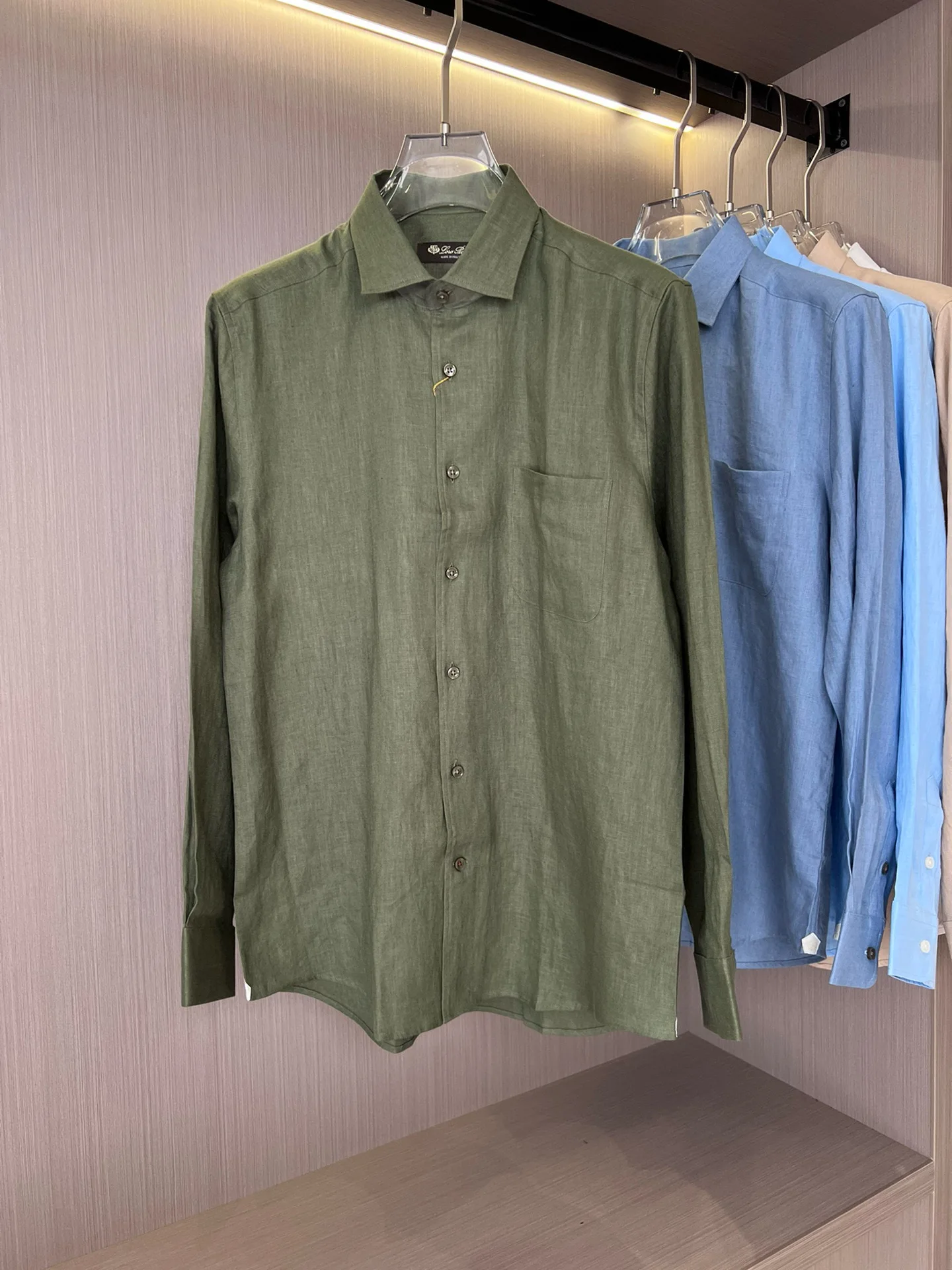 

LP Business Casual Linen Fabric Long Sleeve Men's Shirt