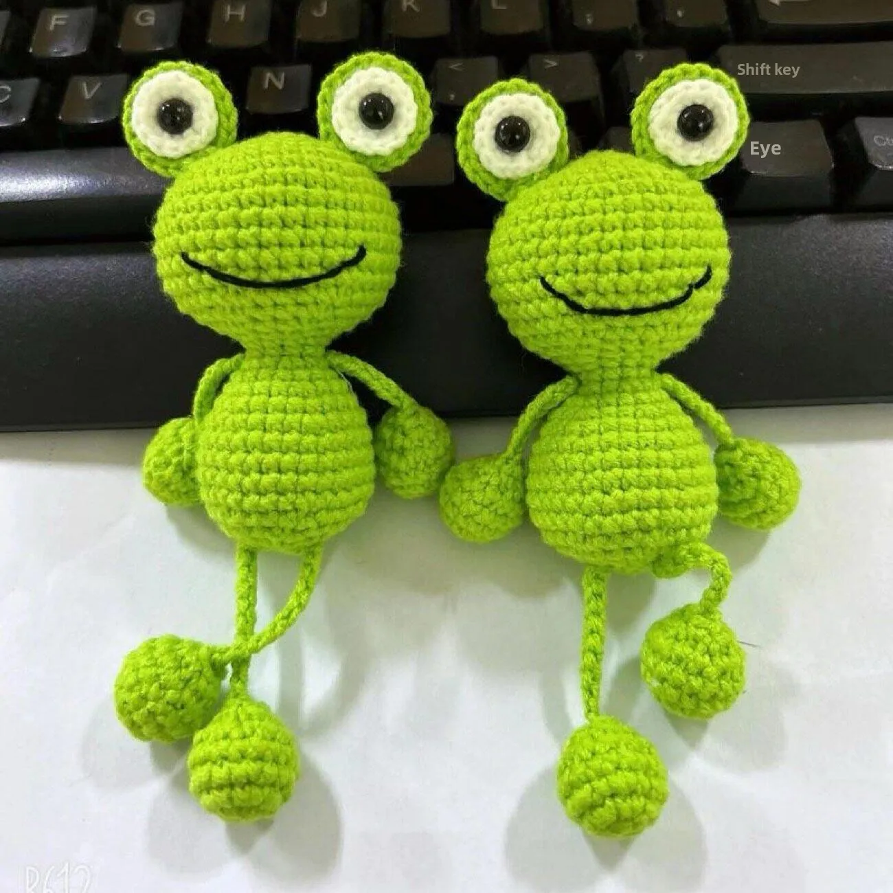 kit-de-material-para-chaveiro-de-croche-artesanal-de-sapo-adoravel-projeto-diy-amigavel-para-iniciantes-porta-chaves-pendur