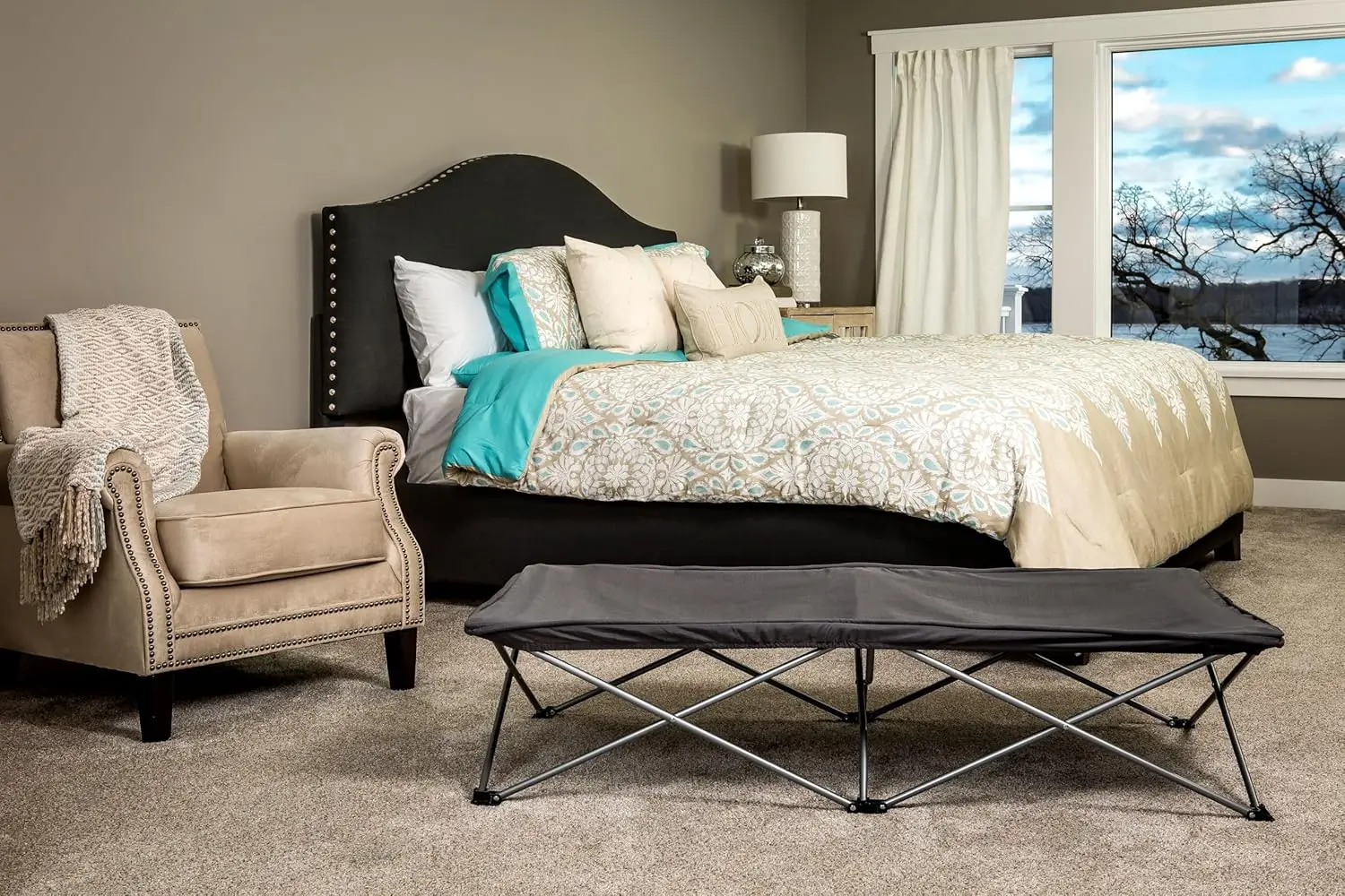 سرير أطفال محمول طويل جدًا باللون الرمادي مقاس 54 × 28 × 12 بوصة سرير سفر قابل للطي للأطفال من سن 2 إلى 8 سنوات