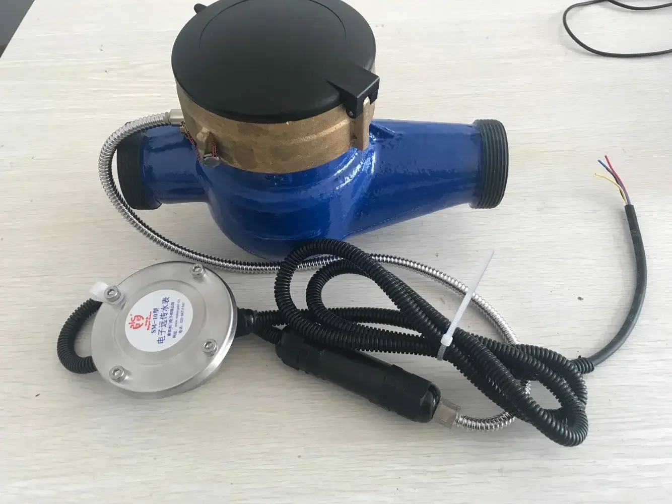 DN32 Electronic Remote Water Meter RS485 Modbus 188 Protocol Waterproof IP68 Pulse Counter