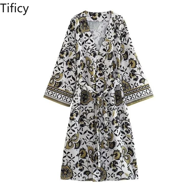 

TIFICY Fashion Versatile Women's Clothing New Product Seaside Vacation Style Satin Texture Printed Kimono Style Outerwear Dress