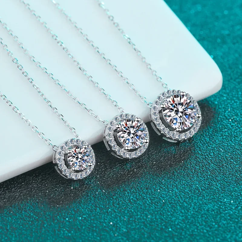 Diamond 0.5-2 Carat D Color Moissanite Round Bag Pendant Necklace for Women, Platinum Pt950 Temperament Collarbone Chain Gifts