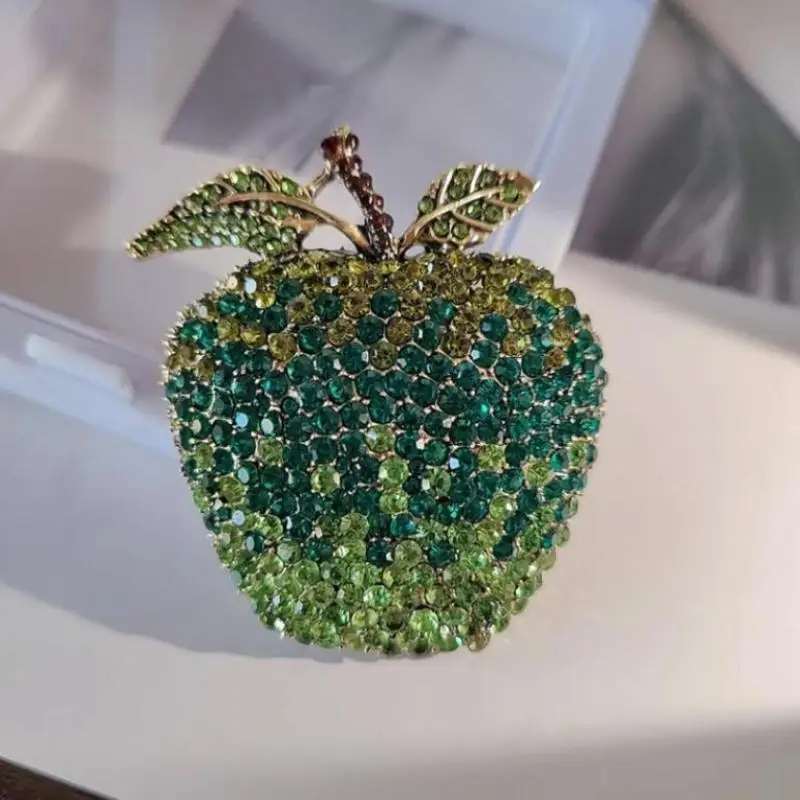 Shining Full Rhinestone Gradient Christmas Eve Apple Brooches For Women Clothing Coat Party Accessries Gifts