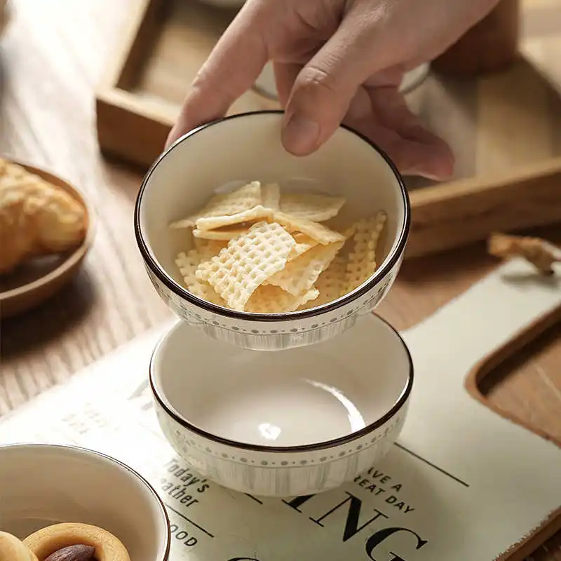 Ceramic Dipping Saucer Seasoning Plate Household Hot Pot Soy Sauce Vinegar Plate Snacks Dessert Plates