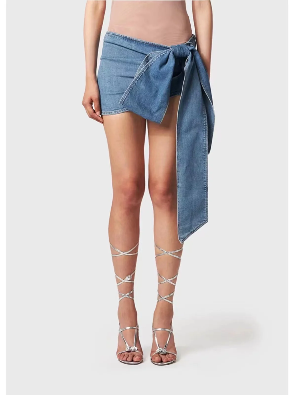 Sweet And Spicy Design Sense Bow Tie 3D  Decoration Jeans Slim Short Skirt Half-length Skirt Wang Liwen Street Style