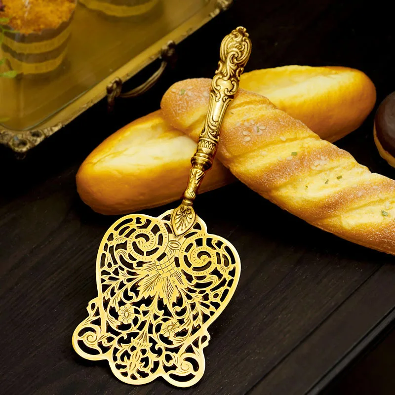 

Handmade Brass Ornaments Carved Art Bread Shovel Luxury Crafts Classical Dessert Clip Copper Home Decorations Holiday Gifts