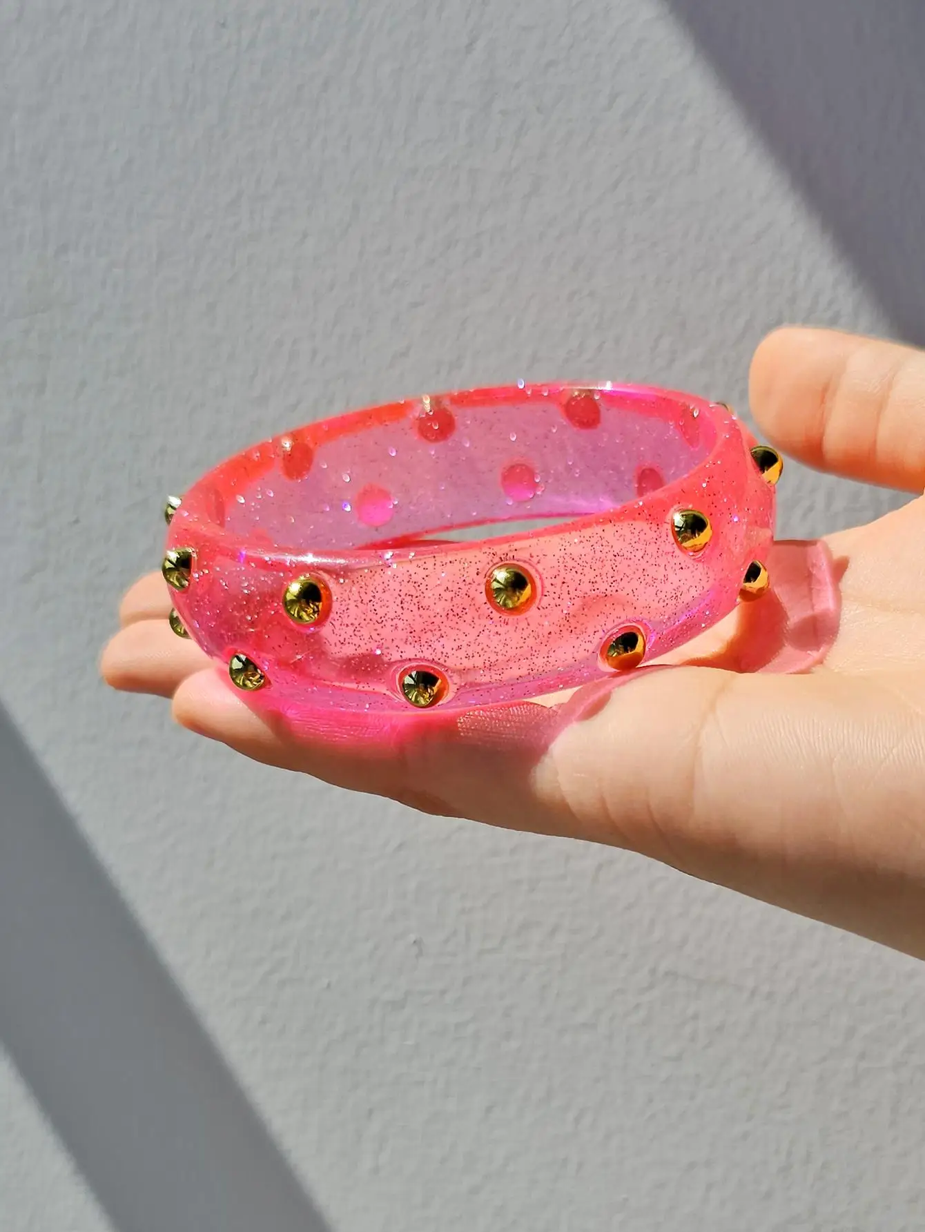 HUANQI Geometric Transparent Glitter Gold Color Bean Colored Round Resin Bracelet for Women Simple Fashion Elegant Jewelry 2024
