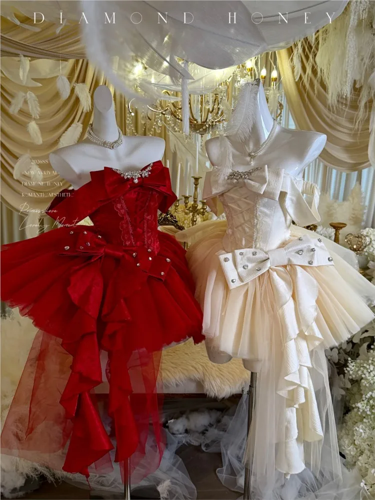 

Short apricot-red adult long chiffon dress for birthdays