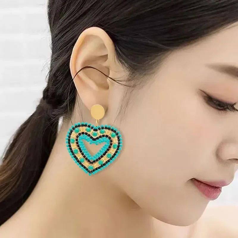 Bohemia Rice bead earrings Heart Versatile Blue-green Crystal Hand weaving Alloy Fashion Exaggeration Beaded Original design