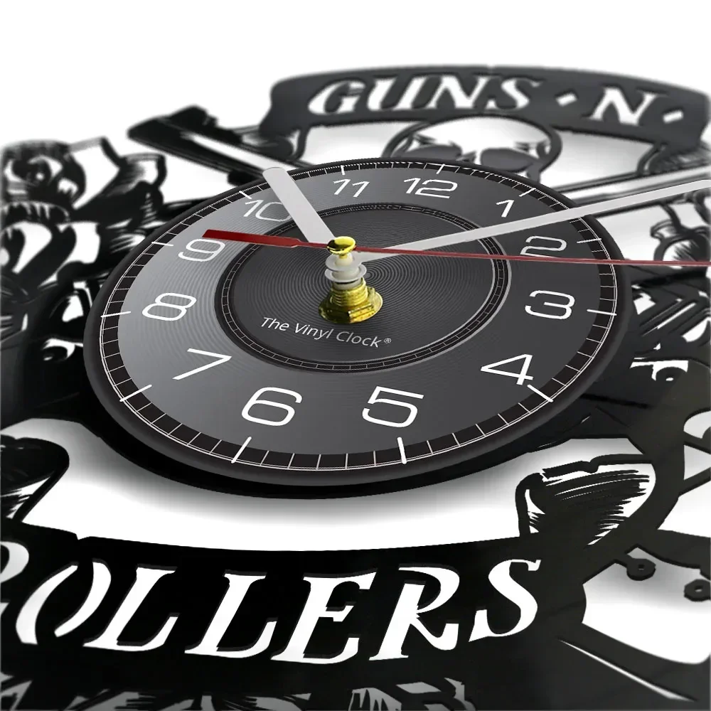 Guns N Rollers Vinyl Record Wall Clock for Tattoo Studio Decor Skull & Rose Carved Gramophone Music Record Clock Tattooist Gift