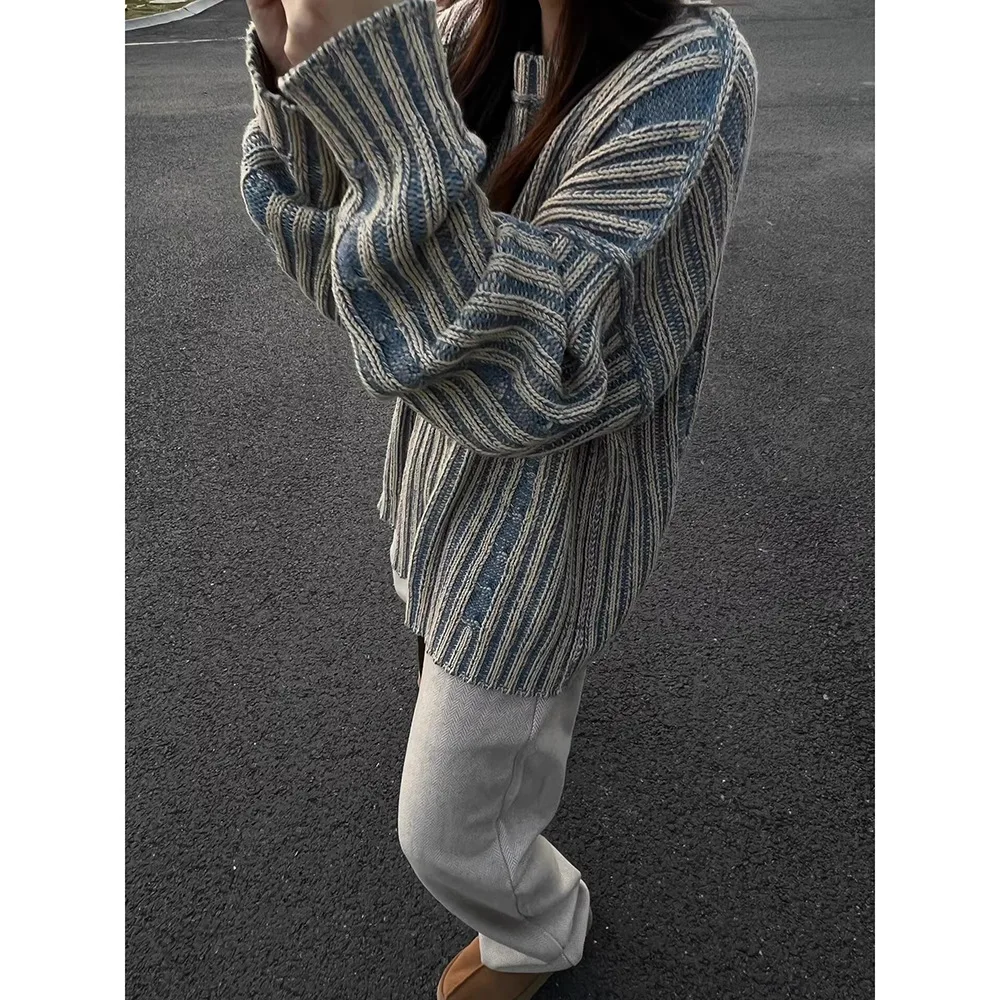 트렌디한 하이 스트리트 블루 스트라이프 니트 스웨터 여성용 편안한 레이지 스타일 루즈 풀오버 스웨터 가을 겨울 니트웨어 탑