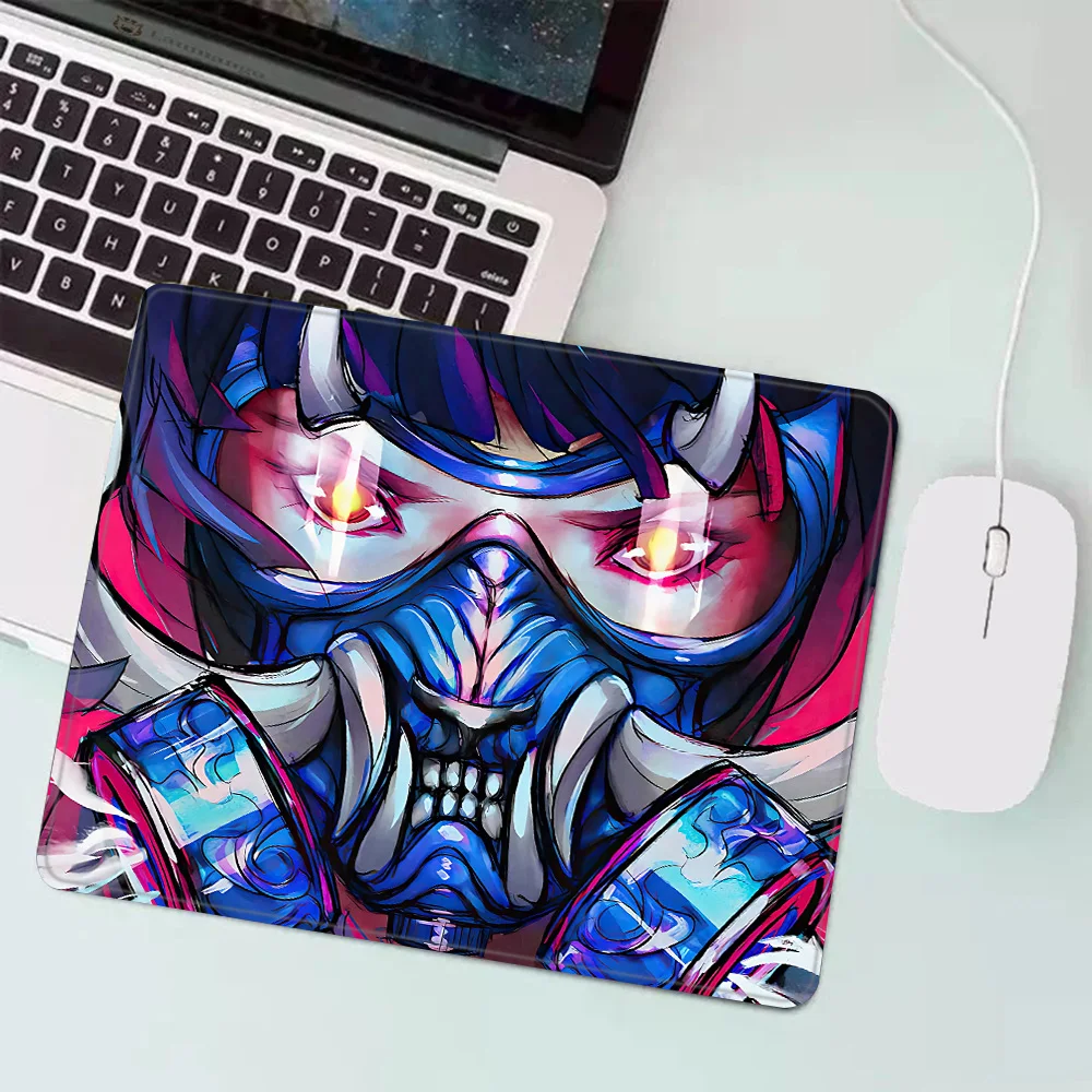 Oni-Gaming Mouse Pad, XS Pequeno Mousepad para PC Gamer, Decoração Desktop, Tapete do rato do escritório, Tapete Deskmat