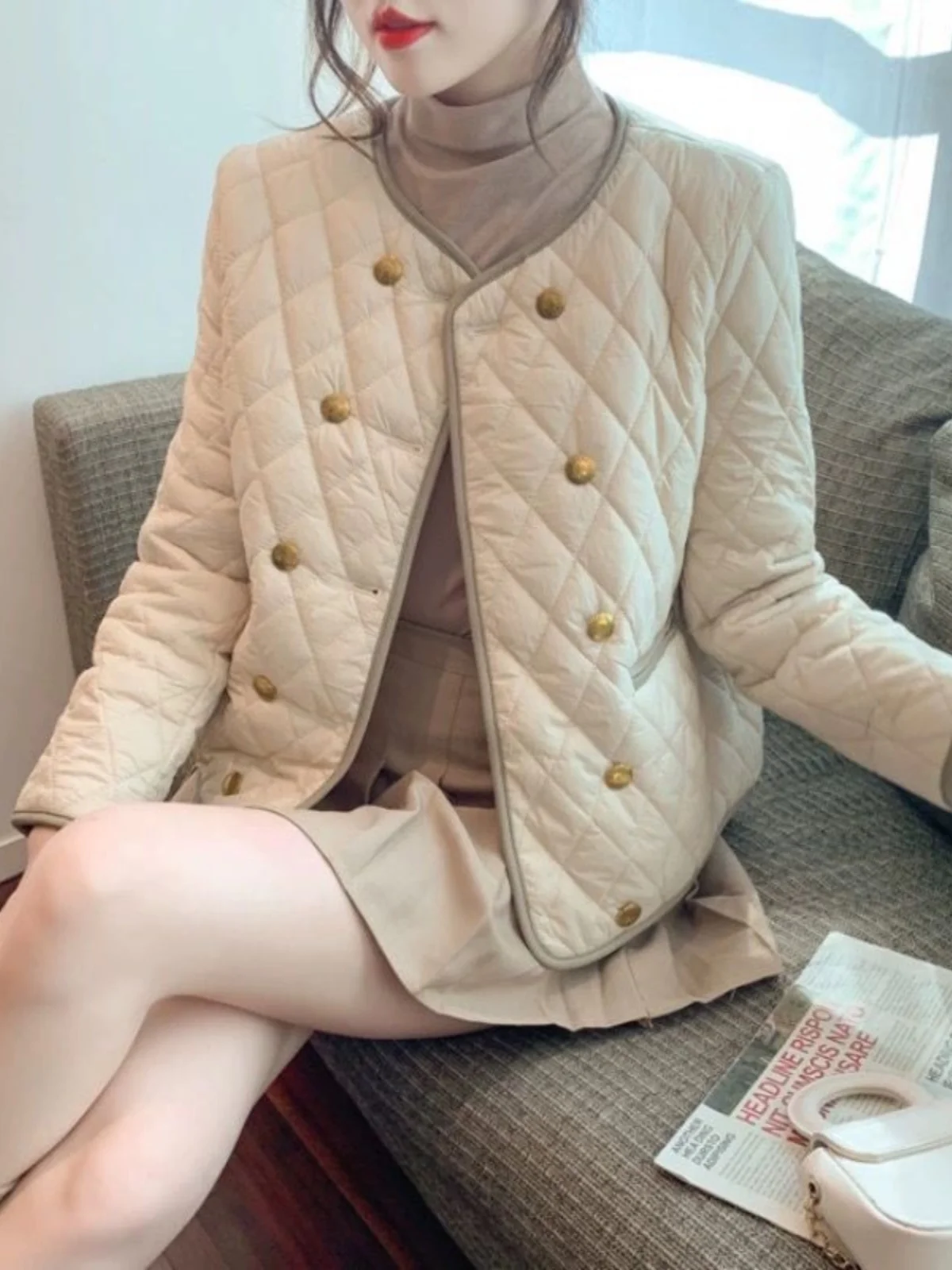 Elegant Round Neck Cotton Jacket Women Autumn Winter Fashion Gold Button Warm Short Jacket Korean Version Long Sleeved Loose Top