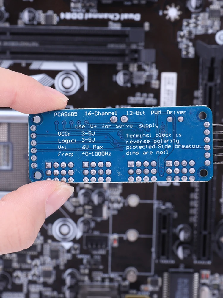 Controlador de Robô PCA9685 com Interface IIC, Módulo de Placa de Motor Servo PWM de 16 Canais e 12 Bits para Arduino/Robô Raspberry Pi