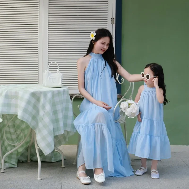 Mother and Daughter Beach Clothes Equal Vacation Mom Baby Girls Matching Blue Sleeveless Dresses Parent-child Dress for Women