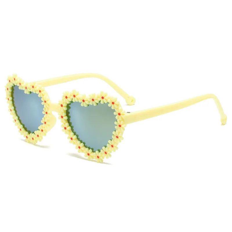 2026 Neue Herzförmige Kinder-Sonnenbrille Schillernde Farben Modischer UV400-Schutz Outdoor-Sonnenbrille für Kleinkinder Mädchen Jungen – Detail 8