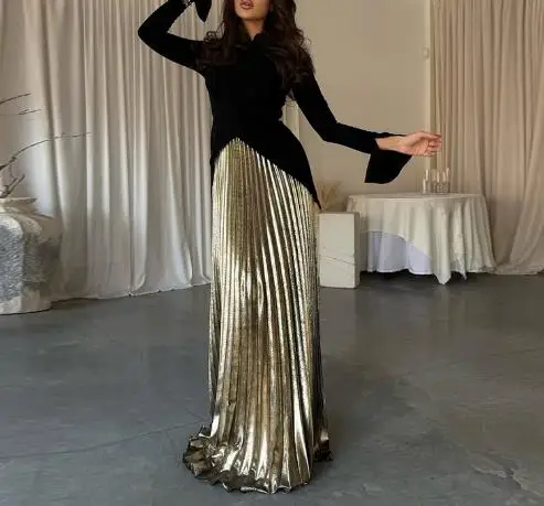 

Fashion Autumn Winter Two-Piece Set 2025 New Women's Clothing Slimming and Waist Cinching Elegant Pleated Skirt Set
