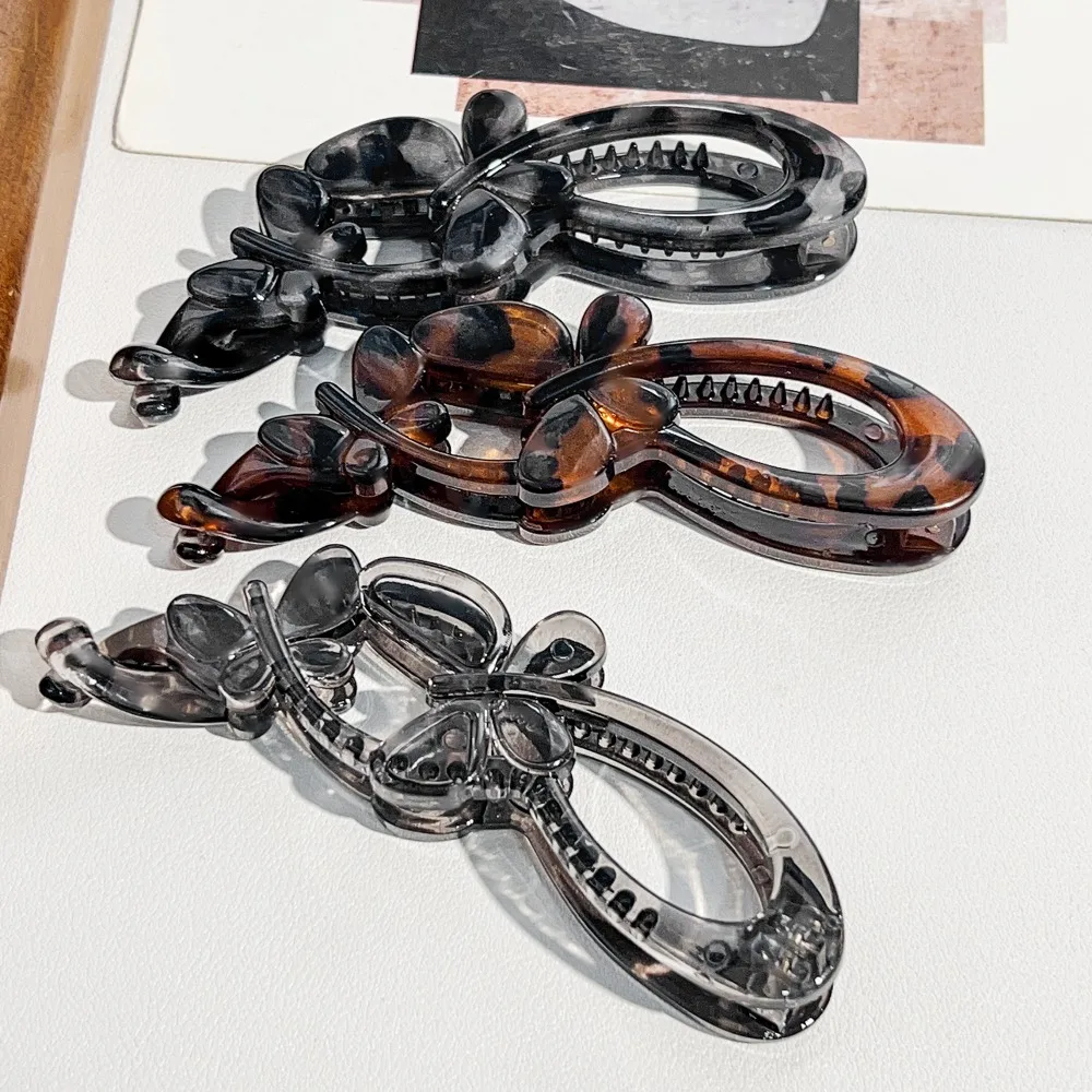 

New Leopard Banana Hair Clip Double Side Butterfly Elegant Ponytail Hairpin Barrettes Hair Accessories