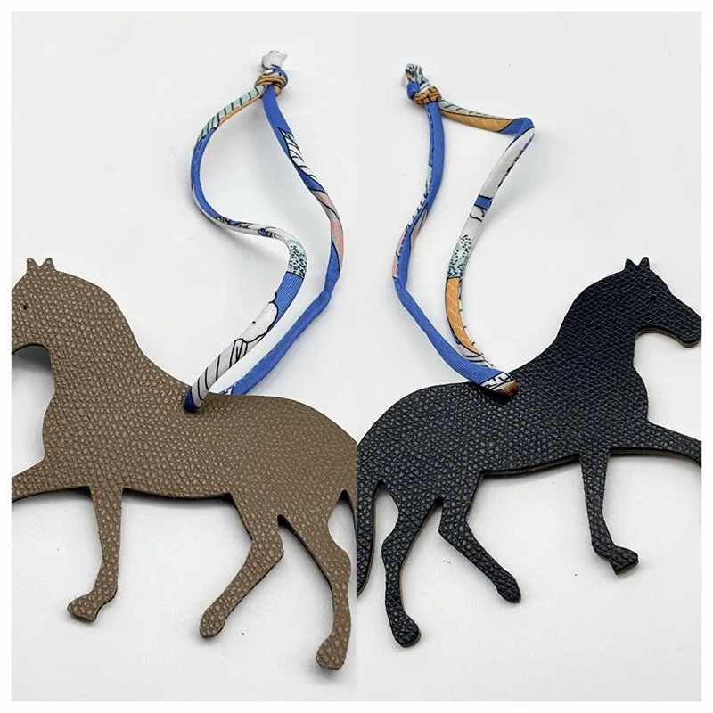 Famous Designer PU Leather Horse Shape Hanger Keychain Pendant Decoration For Ladies Bag Charm Accessories Ornament Gifts