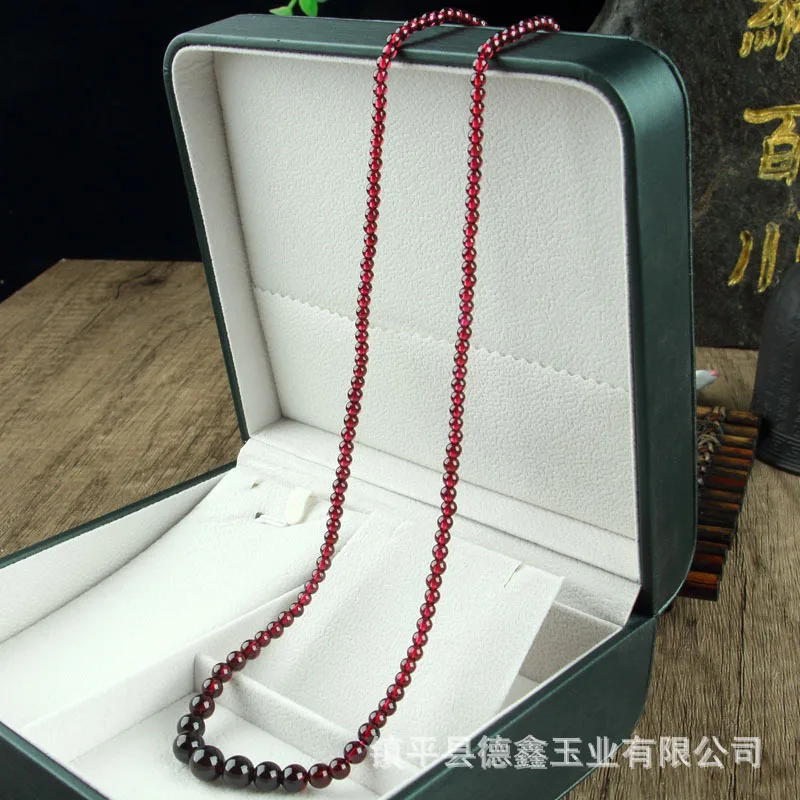 

Цепочка на ключицу из натурального граната Мозамбик Винно-красная цепочка с башней из граната