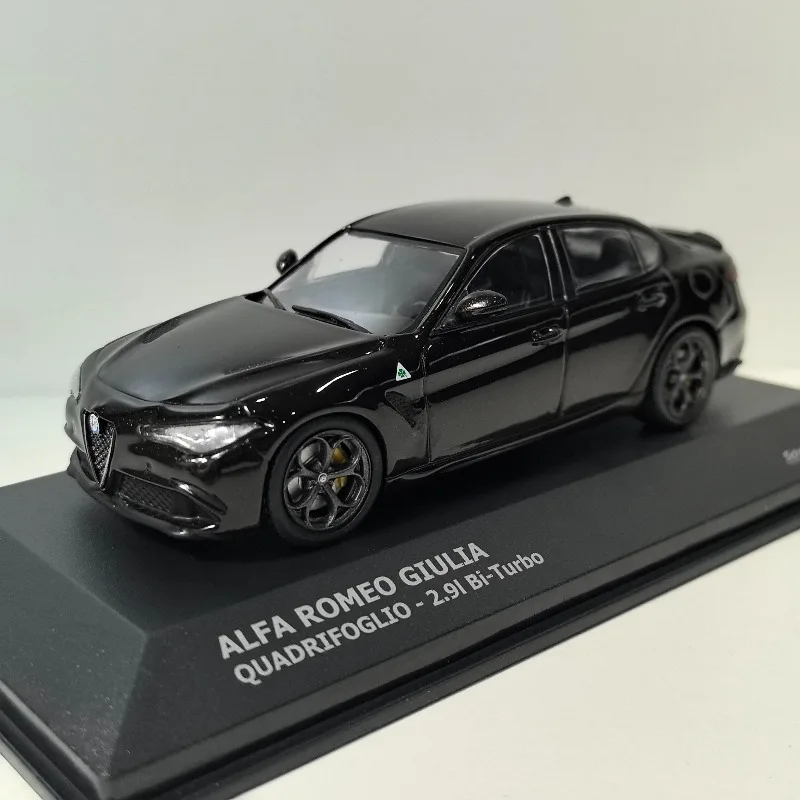 Diecast SOLIDO 1:43 Scale ALFA ROMEO GIULIA Alloy Car Model