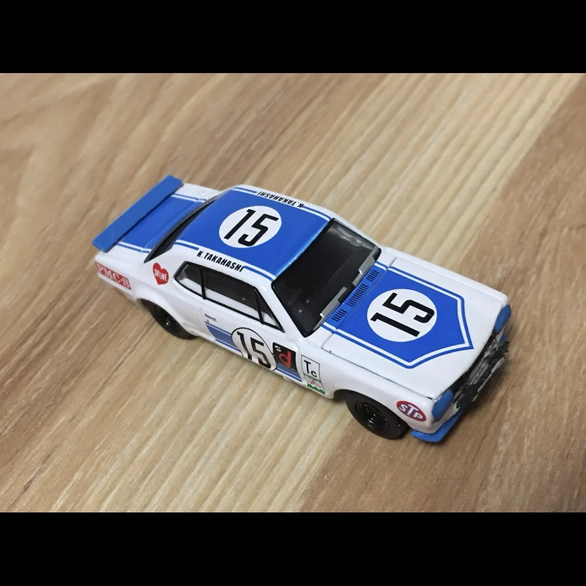 

Greenlight 1:64 1972 Nissan Skyline GT-R 2000 47030-C Модель игрушечного автомобиля Детский подарок.