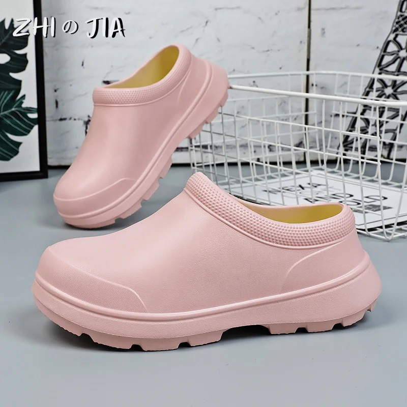 Kitchen Shoes Men Women Sandals For Outdoor beach Slipper comfortable walking Sneaker Fashion Black Light Shoe Cook Footwear