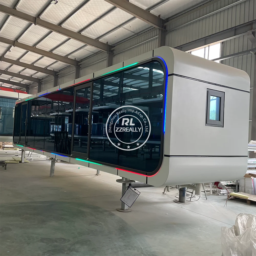 2026 Modern Luxury Space Capsule Home 2 Bedroom Prefabricated Container House Retractable Balcony Fast Steel Structure