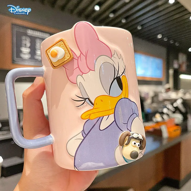 Disney 2024 new creative Mickey Mouse Mickey Minnie ceramic mug cartoon cute Donald Duck office coffee mug birthday gift