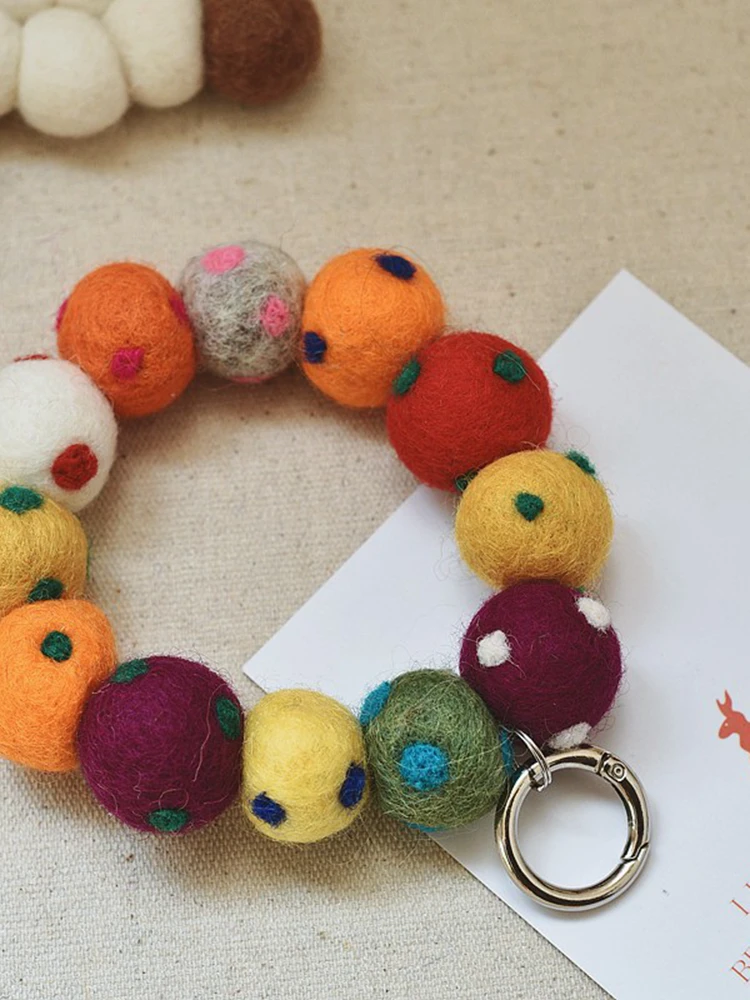 pulseira-de-bola-de-feltro-de-la-artesanal-chaveiro-pingente-de-bolsa-acessorio-de-moda-feminino-joia-de-bola-redonda-com