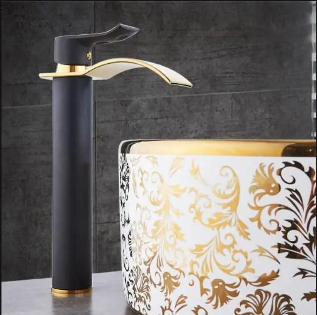 Wastafelkraan Goud en wit Watervalkraan Messing Badkamerkraan Badkamer Wastafelkraan Mengkraan Warme en koude wastafelkraan