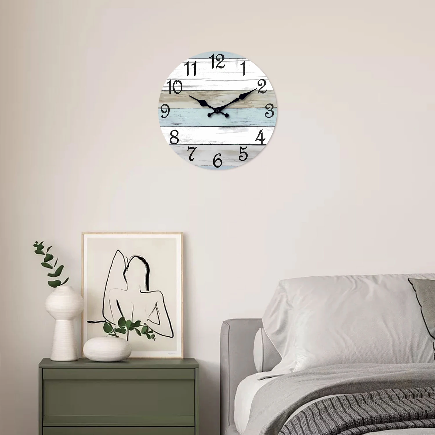[10-14inch] 1 Wooden Patterned Wall Clock, Silent Running Timekeeping Clock, Suitable for Living Room, Bedroom, Kitchen, Hallway, Outdoor, Office Decoration | Suitable as a Gift for Friends, Valentine's Day, Easter, and Mother's Day.