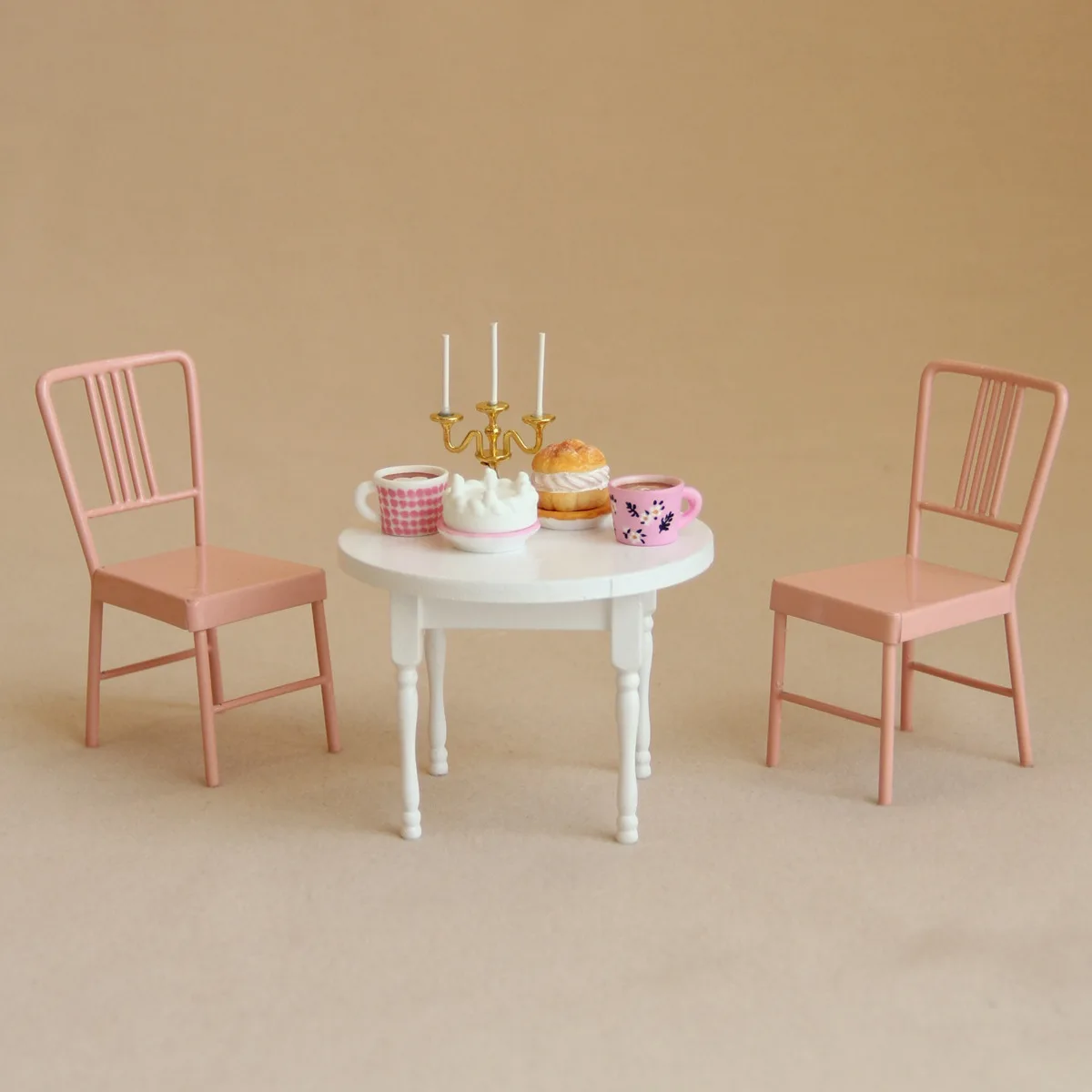 1:12 소형 가구 금속 크림 테이블 인형 집용 핑크 의자 BJD 인형 액세서리 및 놀이 척