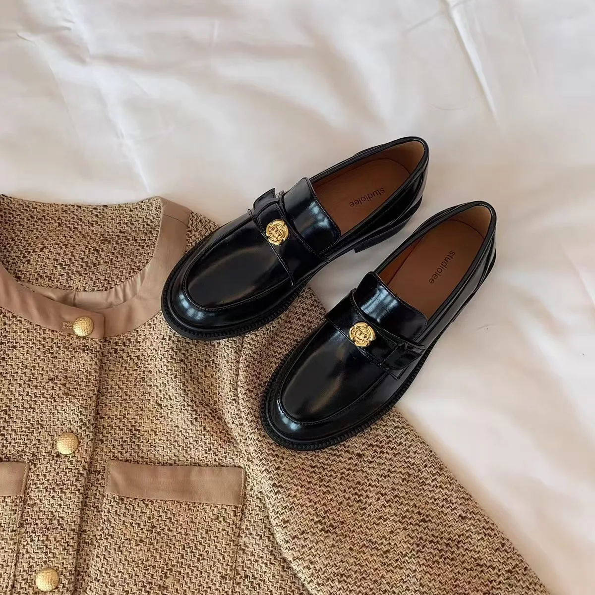 أحذية مسطحة من الجلد للأميرة للنساء، أحذية صيفية عصرية ذات جودة عالية، تصميم مريح لعام 2025 #2