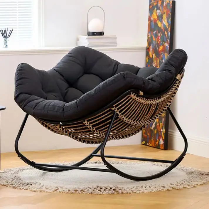 Fotel bujany Villeston Outdoor Papasan - ponadgabarytowe wygodne krzesło ogrodowe Kryty fotel bujany z rattanu królewskiego z poduszką