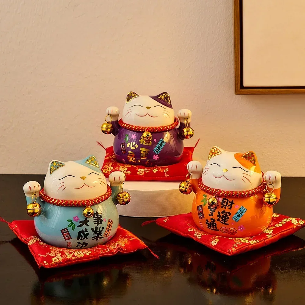 4.5 Inch Japanese Ceramic Lucky Cat Home Decoration Ornaments Fortune Cat Maneki Neko Money Box Feng Shui Craft Business Gifts