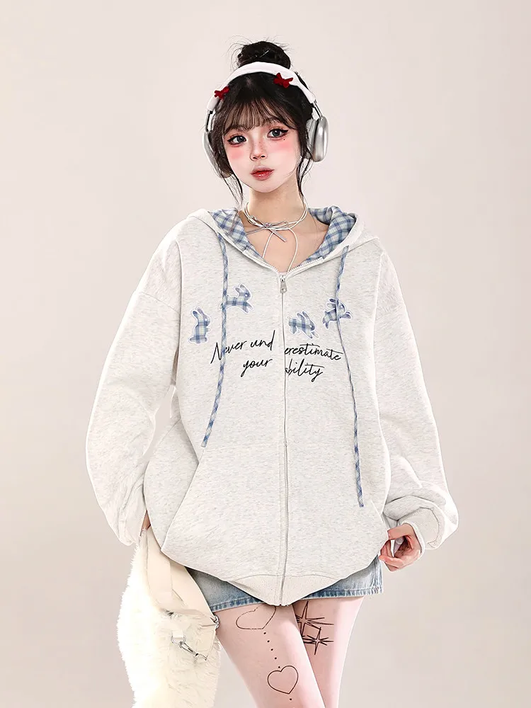 Hochwertige, heiß begehrte Großhandels-Kapuzenpullover für Frühling und Herbst mit Stickerei, locker sitzende, lässige Samt-Cardigan-Jacke für Damen im Y2K-Stil