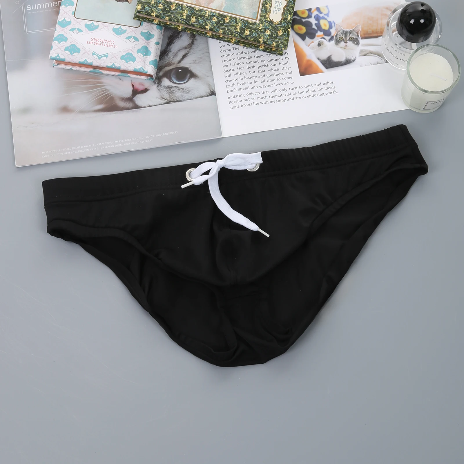 Bikini-Slip mit Kordelzug für Herren, niedrige Taille, sexy Unterwäsche, U-konvexe Unterhose, einfarbig – Detail 3