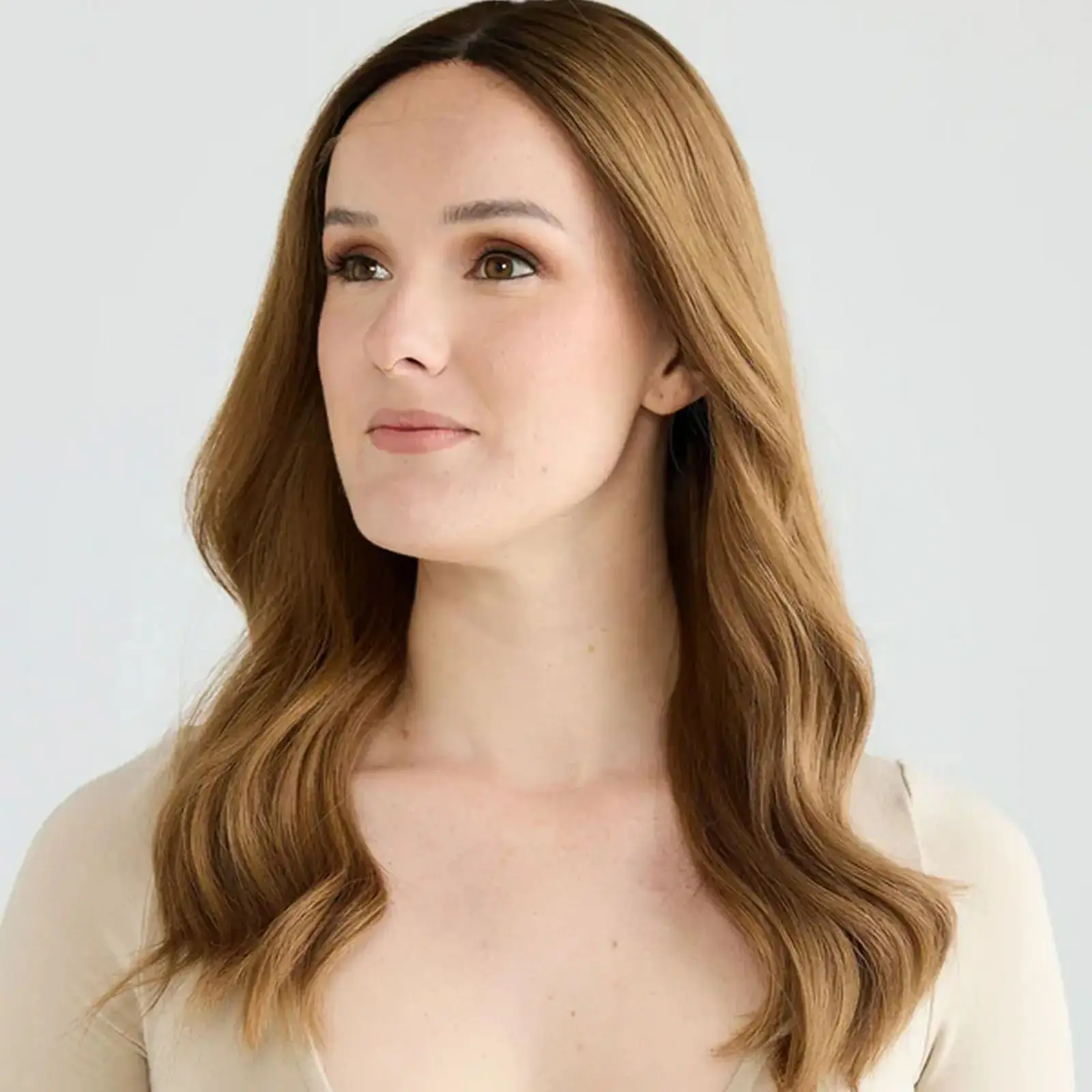 

16-дюймовый повседневный парик для вечеринок, Ombre, медово-коричневый HD, синтетический парик спереди, для женщин, естественная волна, повседневные парики для вечеринок, костюм для женщин